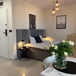Urban Apartments - Baildona 18B, Free Garage