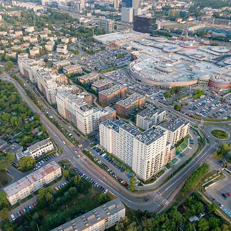 Urban - Baildona 103b - Balcony - Free Garage Apartment *