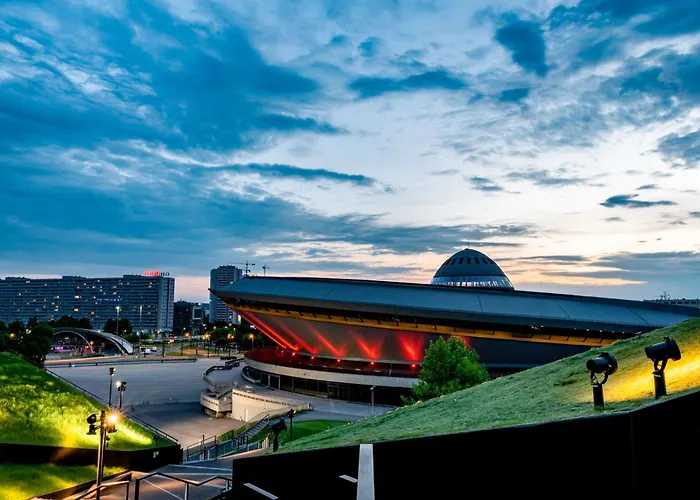 Urban Premium Baildona 18b, Free Garage, Self Check-in * Κατοβίτσε